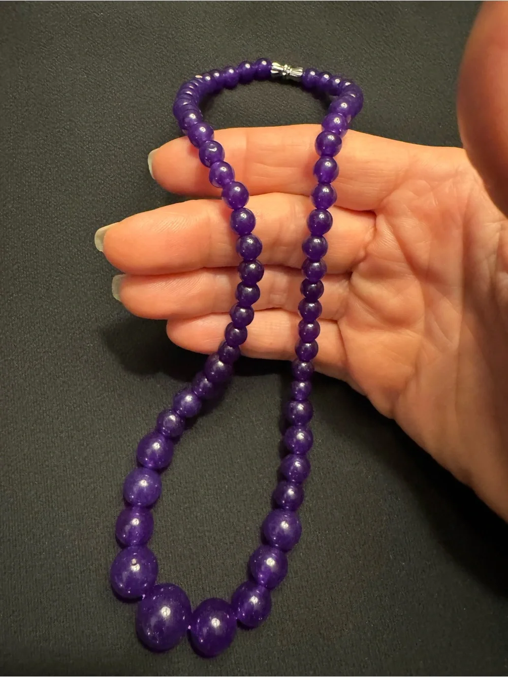 Genuine Amethyst Graduated Beaded Necklace 17”- 39g